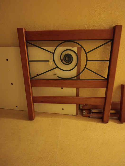 Cama madeira solteiro