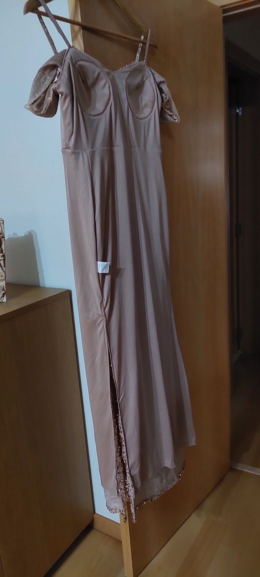 Vestido de cerimónia  dourado