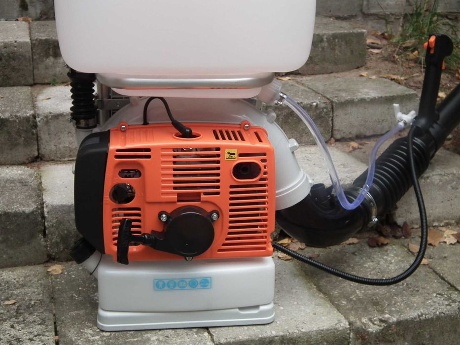 Opryskiwacz 2 w jednym + dmuchawa Holzfforma SR420 (56.5cc) 3,4 kM MOC