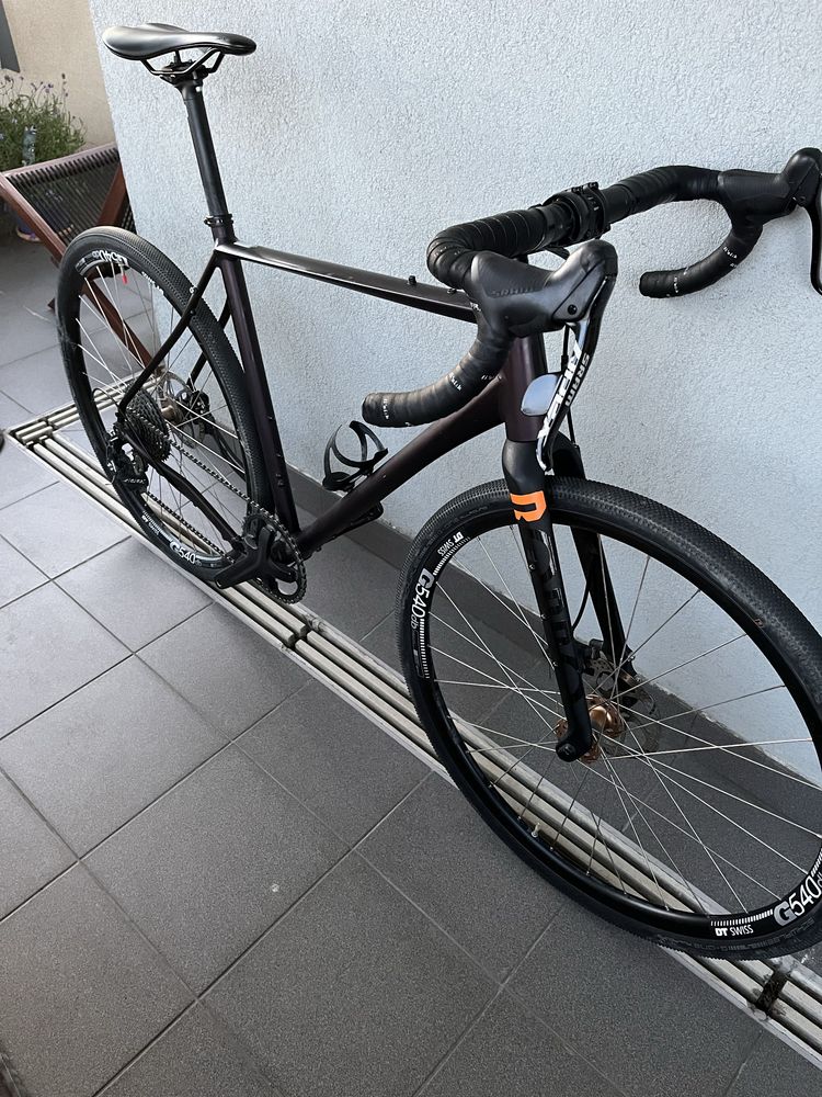 Rondo Ruut AL 2 Fioletowe SRAM. Rozmiar L