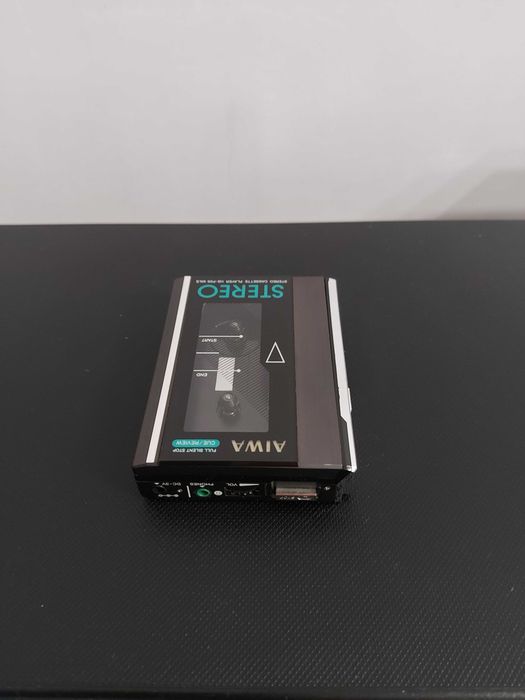 AIWA HS-P05 Mk II Stereo Cassette Player.