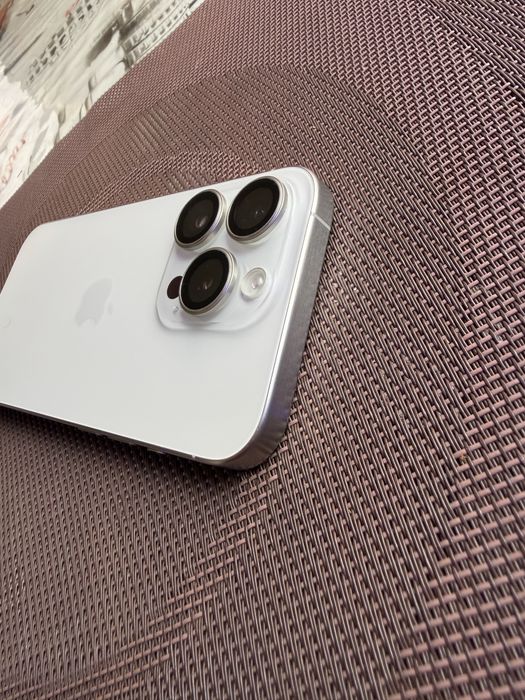 iphone 15 pro 256gb white titanium