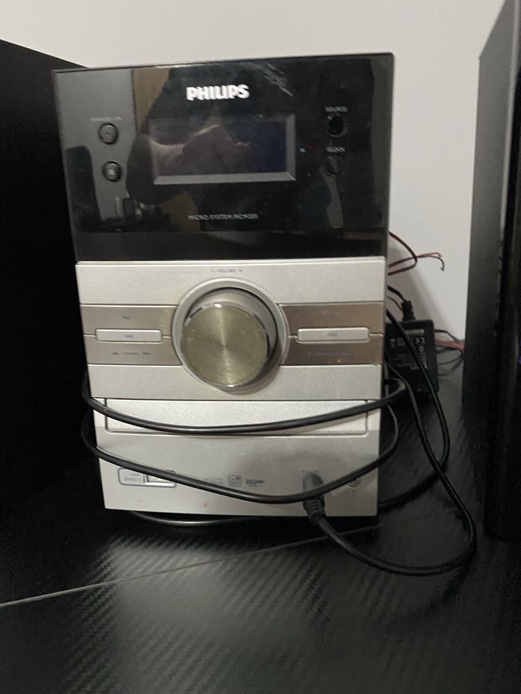 Sprzedam miniwieżę Philips