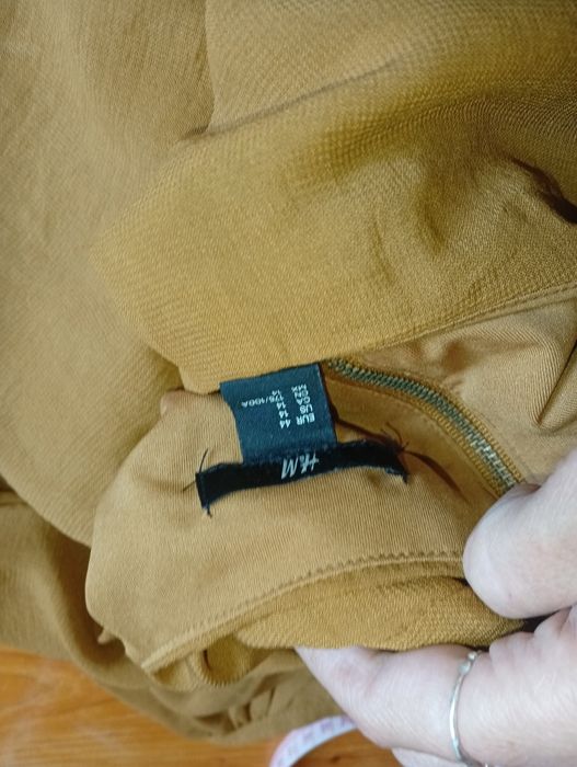 Sukienka na lato marki H&M, musztardowa, 44