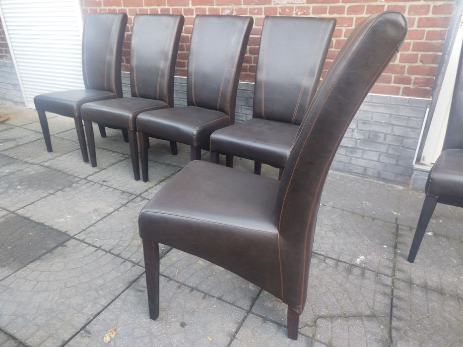 Крісло стілець табуретка доставка?