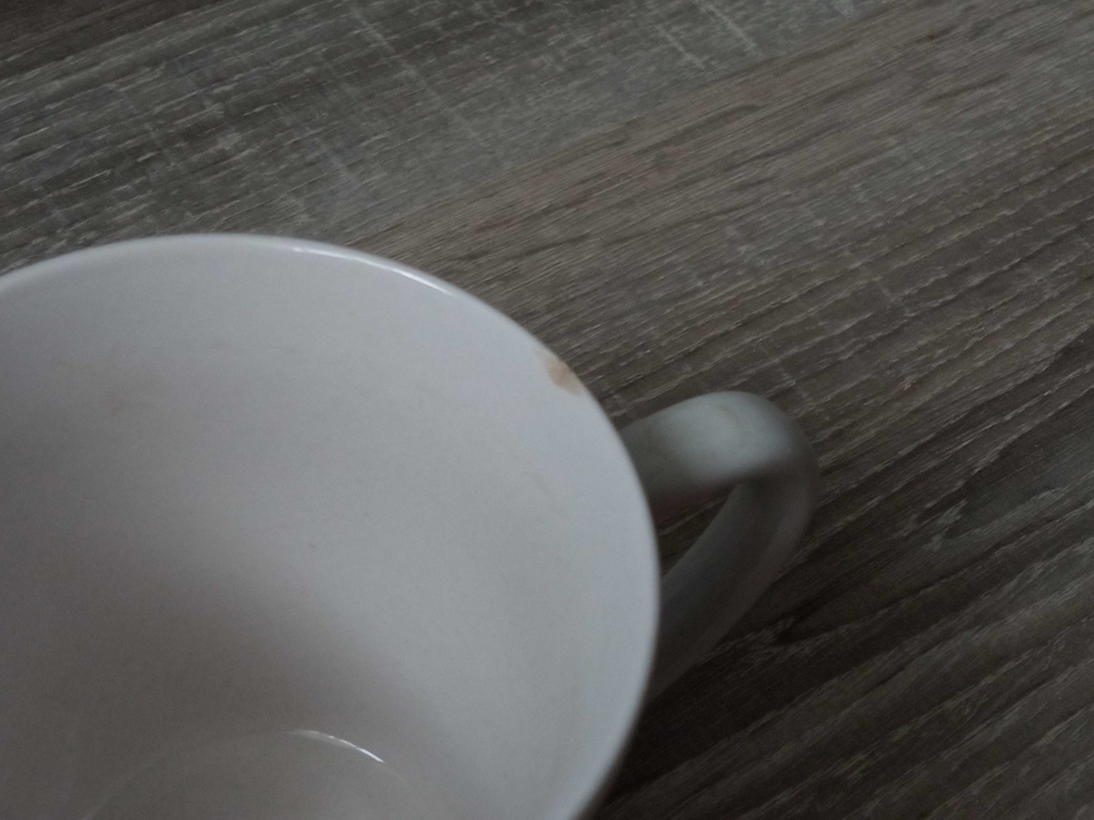 Zimowy kubek 250 ml z bałwanem 250 ml Wyszczerbiony
