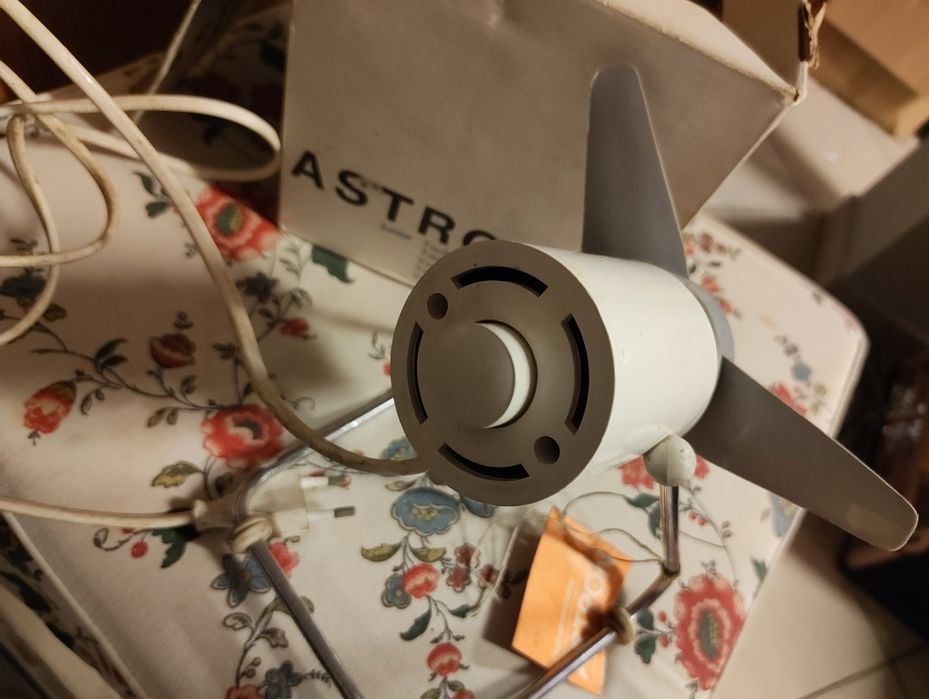 Stary wentylator stołowy 70te lata.