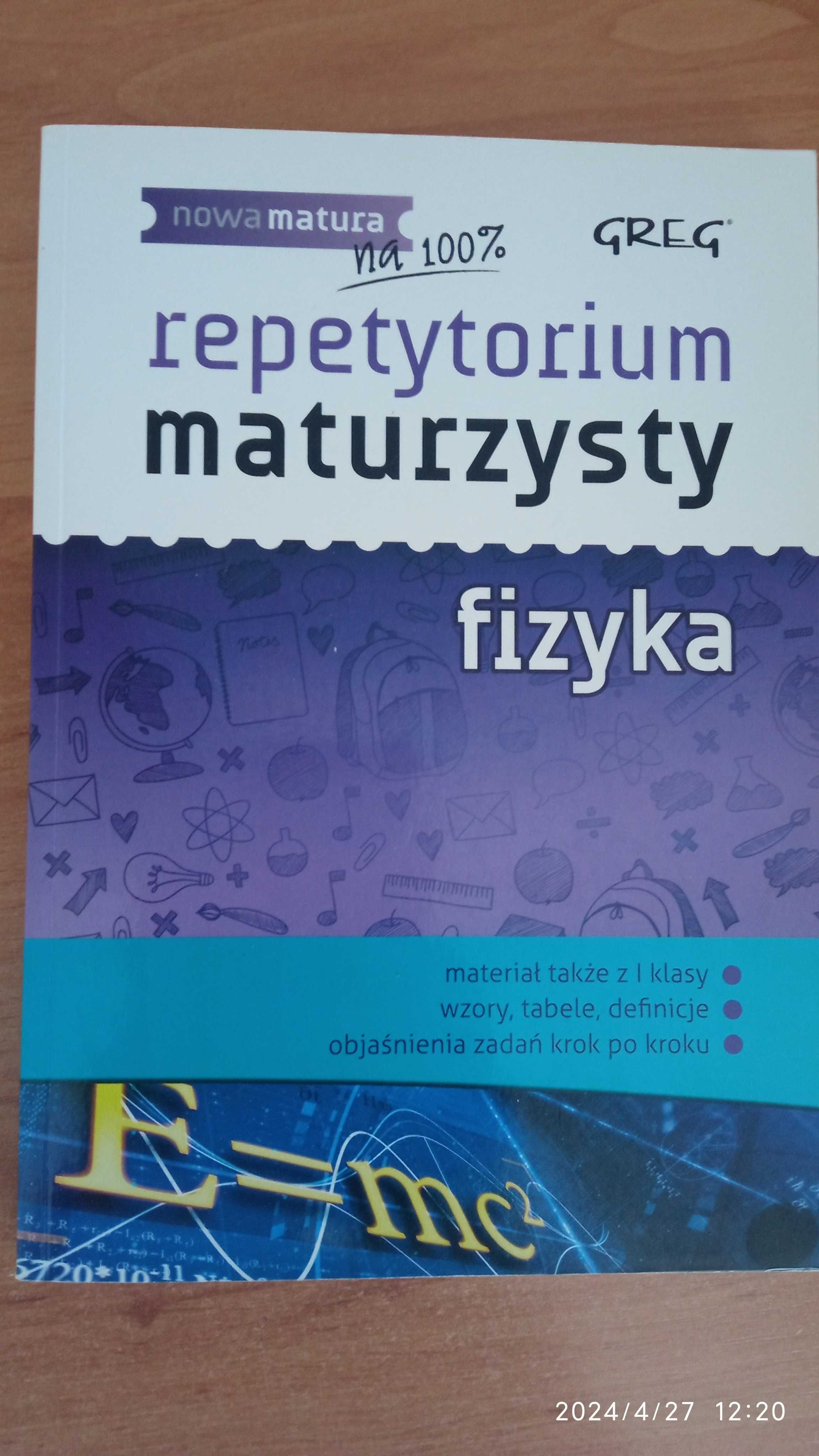 Zestaw różnych książek