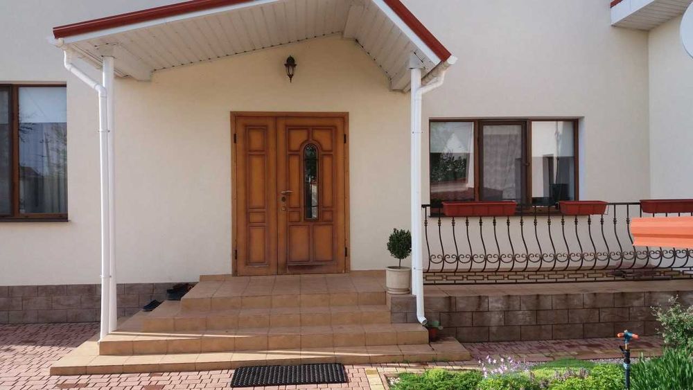 Великолепный дом в центре Фонтанки