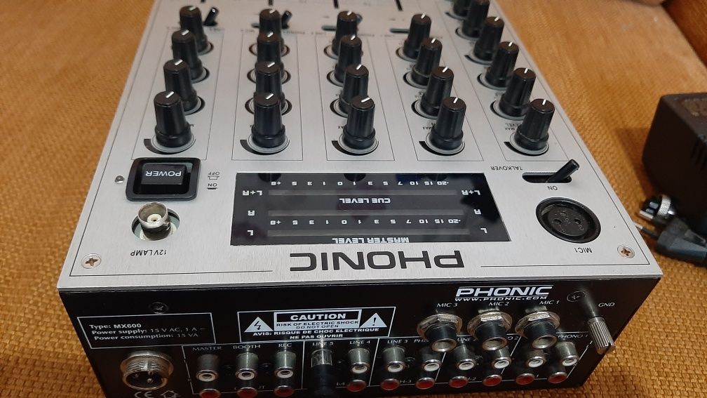 Микшерный пульт DJ Микшер mixer Phonic MX600 5Line+3Phono+3Mic