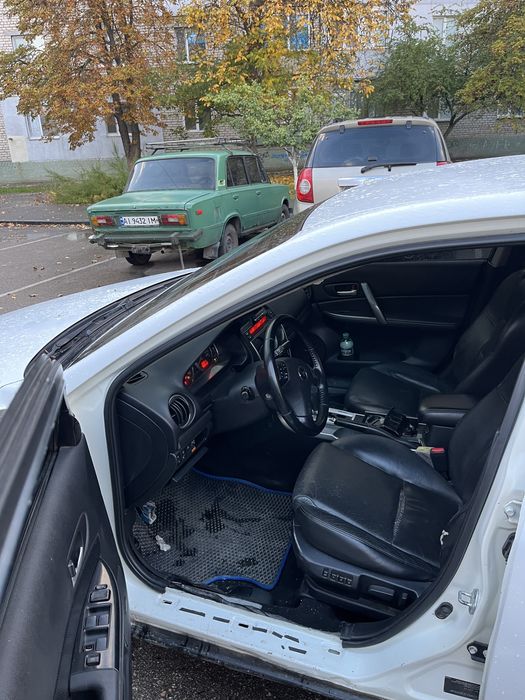 Продам мазду 6 на автоматі