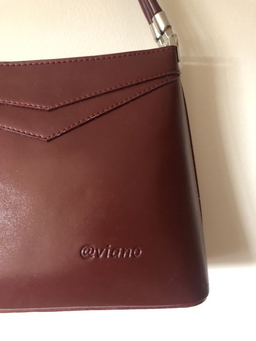 Mala de ombro nunca usada