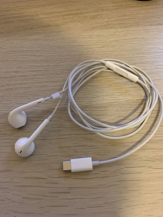 Apple Earpods usb-c