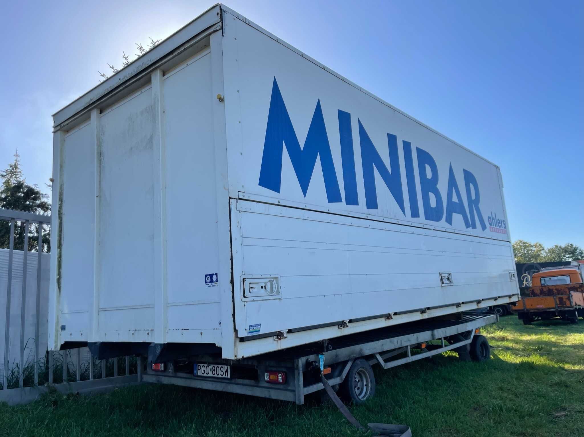 KONTENER OTWIERANY dwustronnie Minibar Foodtruck 2.45m X 6.35m X 2.00m