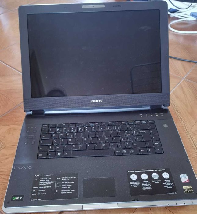 Laptop Sony VAIO VGN-AR61E