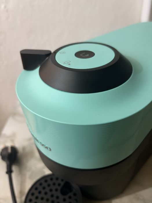 Máquina de Café Nespresso Vertuo Pop Menta
