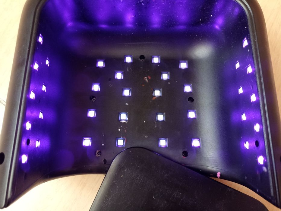 Лампы , Вытяжка для маникюра