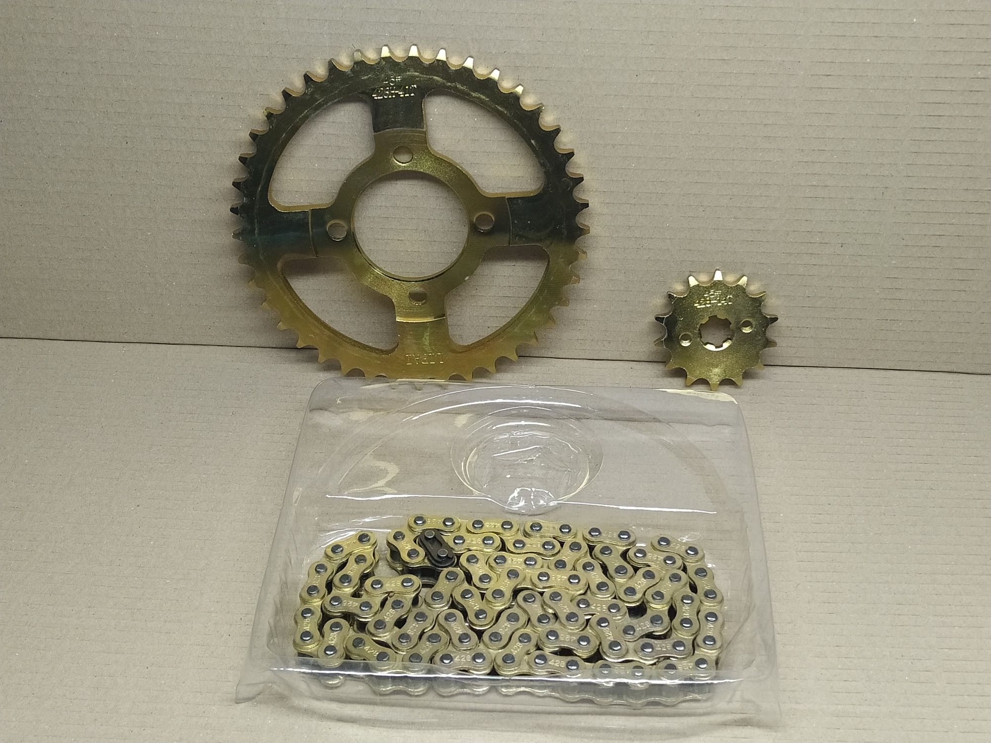 Звезды цепь мопеда Дельта DELTA 14/41 98L к-кт GOLD
