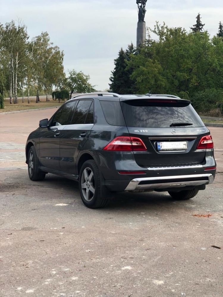 Mercedes-Benz ML 350