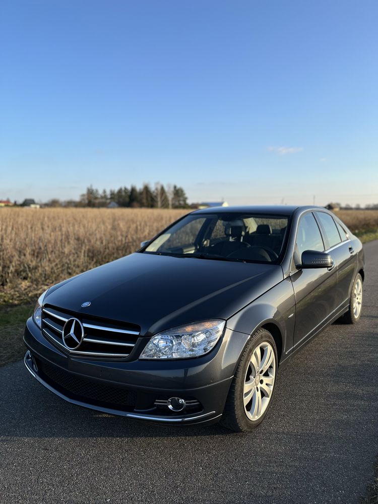 Mercedes C class w204 C200 z Belgii