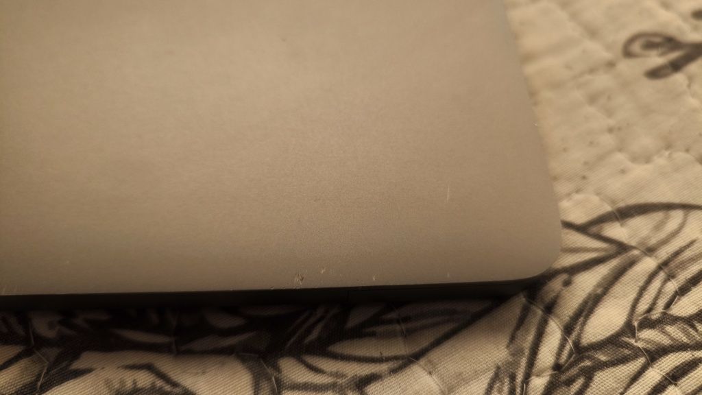 MacBook Pro i7 - 2019 (touchbar)