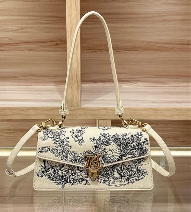 Bolsa Feminina  Bordada
