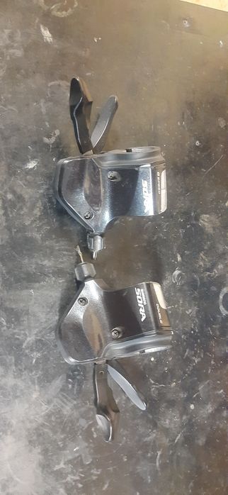 Manetki sora 2x9 sl r3000