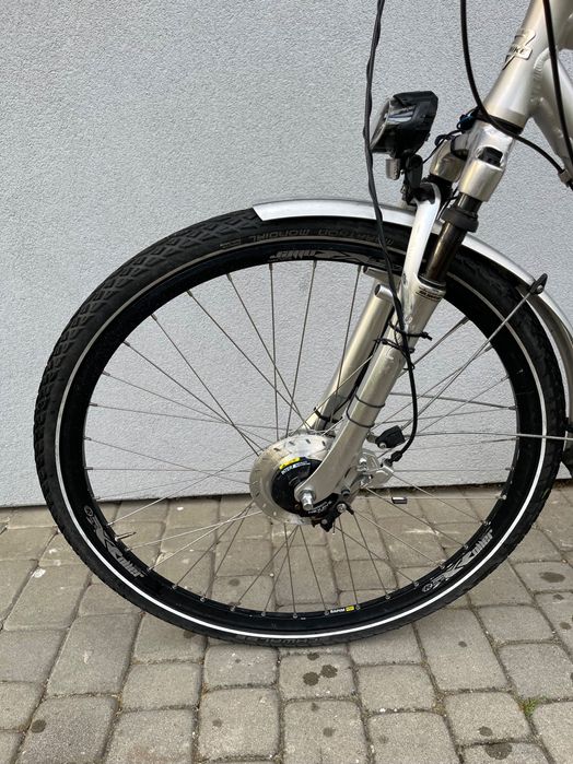 Rower trekkingowy ekspedycyjny Unibike Globetrotter GTS plus gratisy