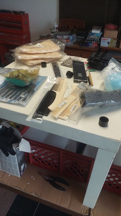 Lote Profissional de Cabeleireiro e Estética – Eurostil, D’Orleac, Jan