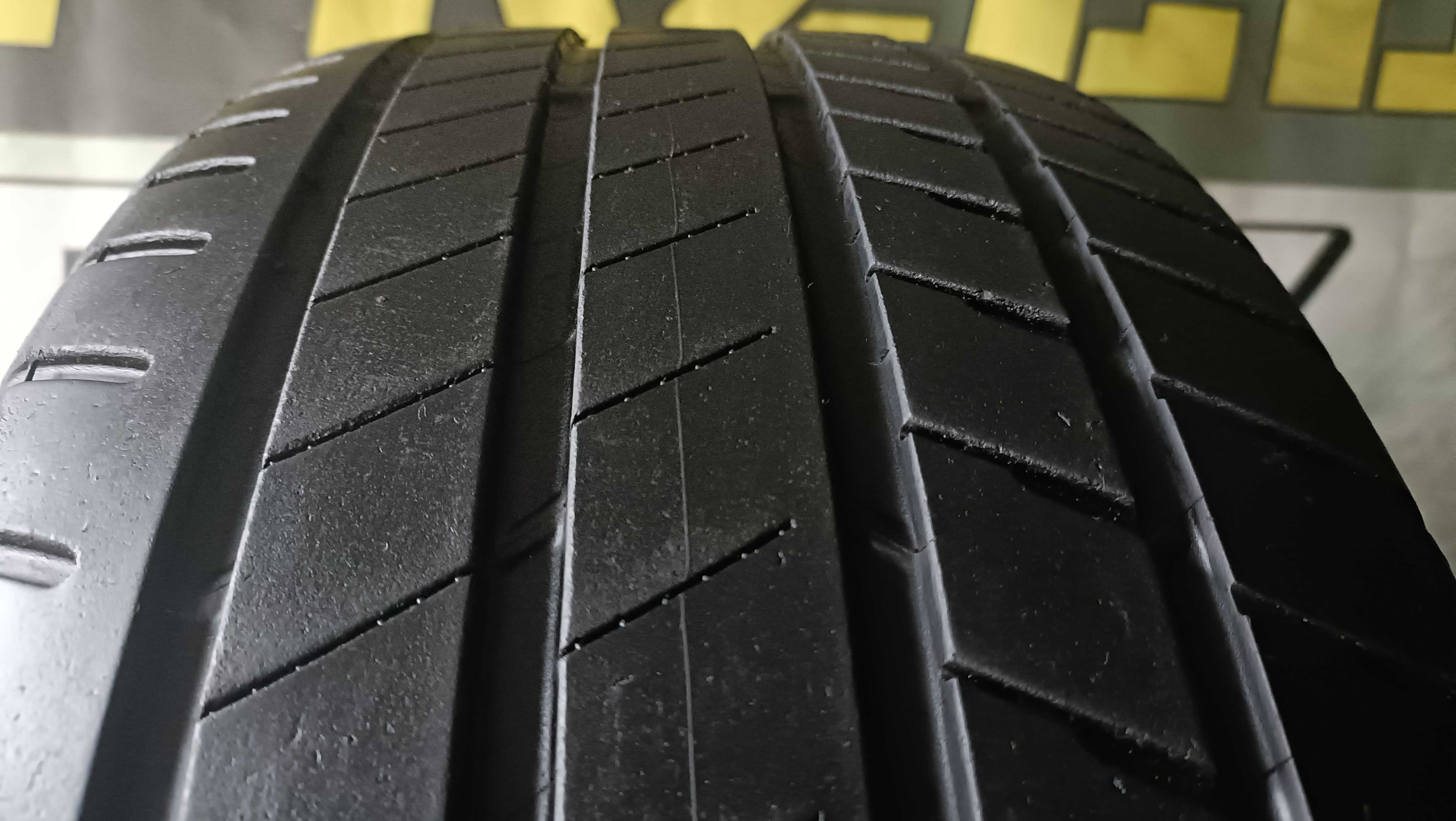 245/50R19 105W Bridgestone Alenza 001