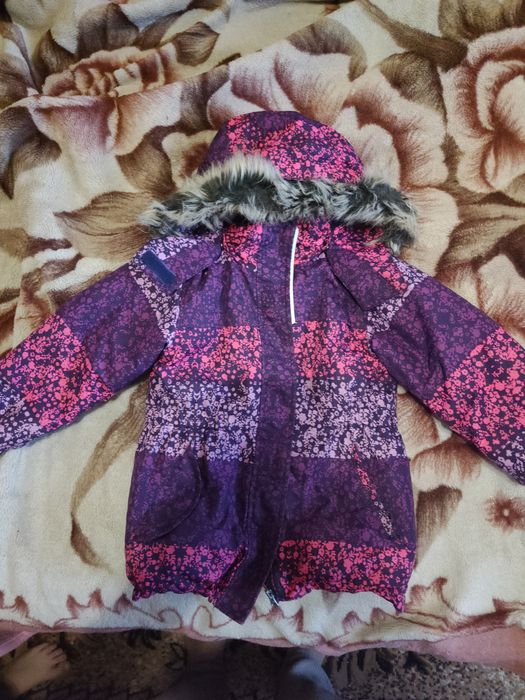 Продам куртку Lassie