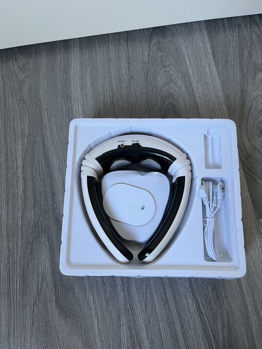 Масажер для шиї на батарейки