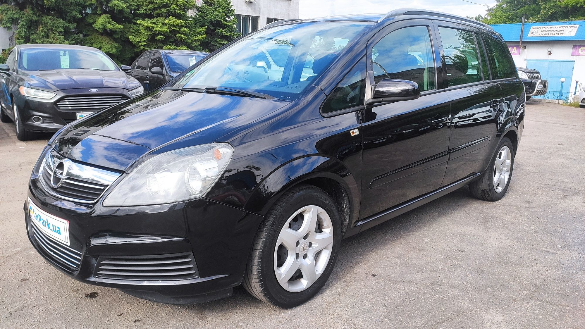 Opel Zafira 1.8 бензин