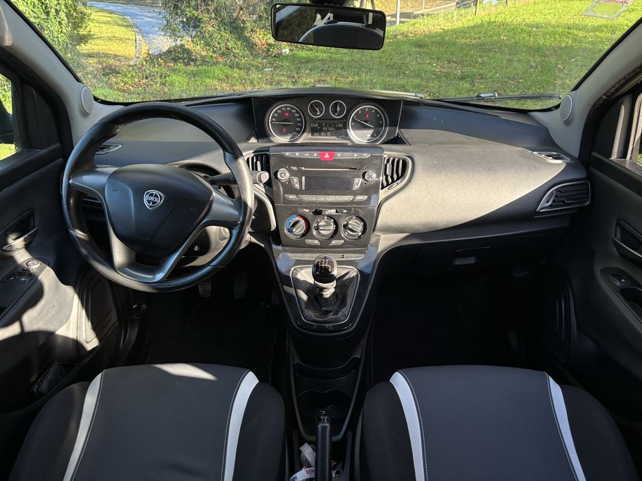 Lancia Ypsilon 1.2