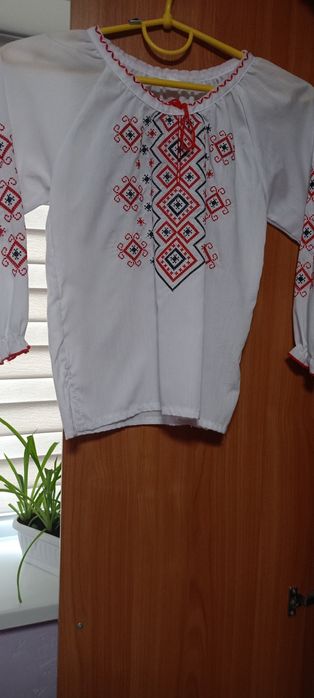 Продам вишиванку