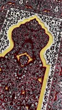 Dywan arabski muzułmański do modlitw sadżadża