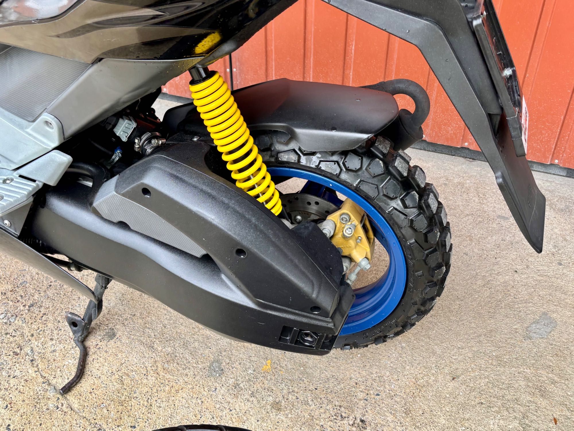 Aprilia SR 50 Factory Austria Nowe Opony Raty Transport