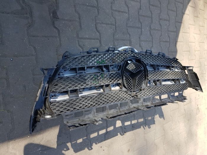 atrapa mercedes 213 grill mercedes E klasa 213