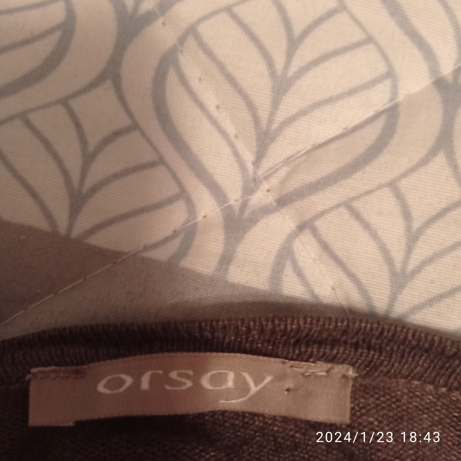 Sweterek rozpinany damski Orsay,M