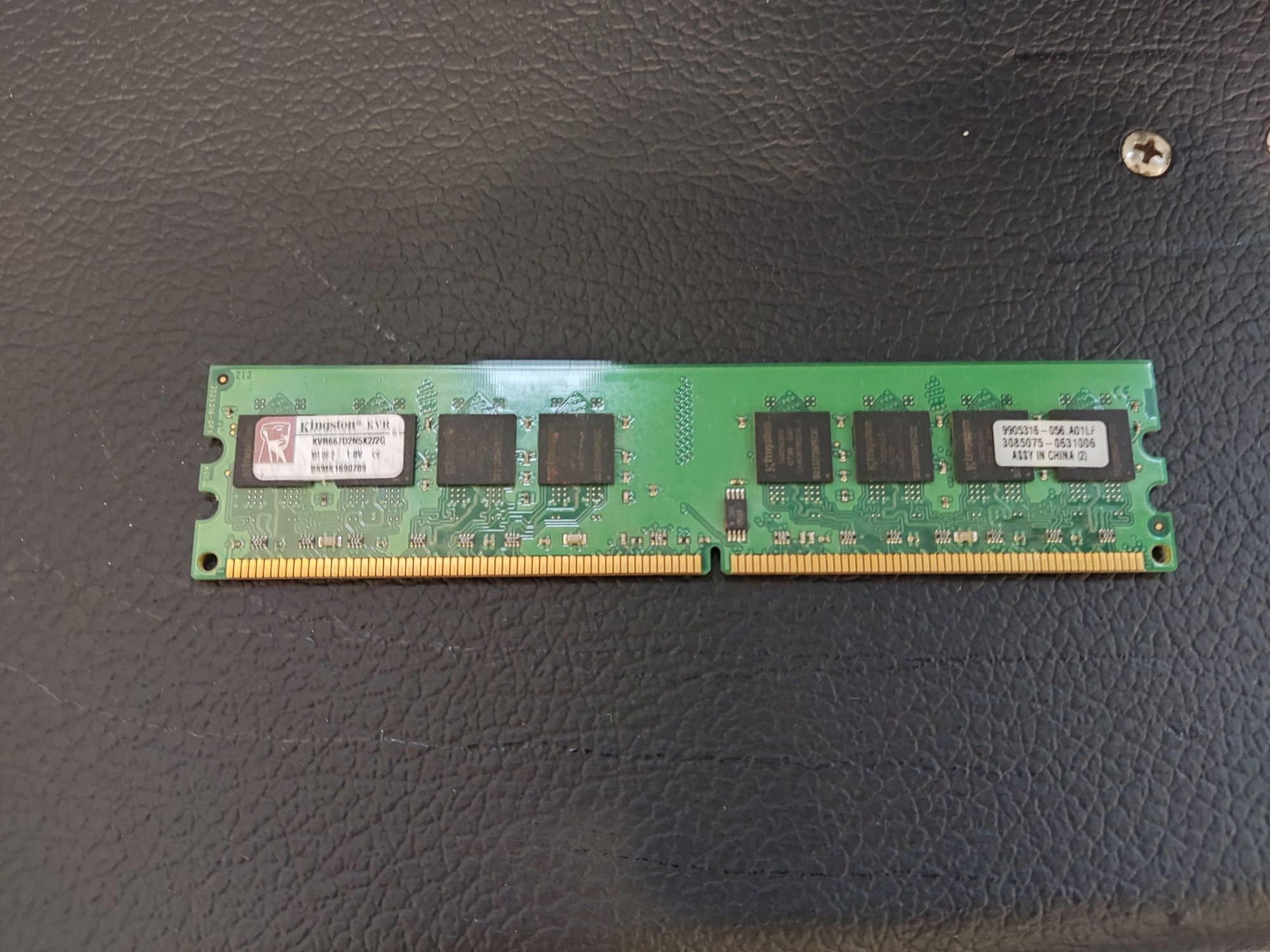 2 sticks RAM DDR2 Kingston