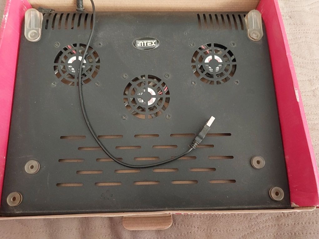 Nowa podstawka do laptopa,tabletu.