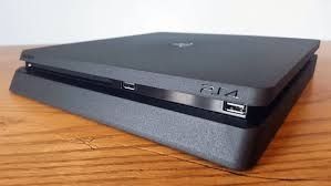 Ps4 Slim sem Controlo + Jogo Adicionais