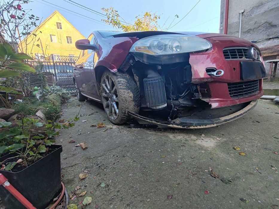 Fiat bravo 1.6 150KM wersja sportowa - uszkodzony