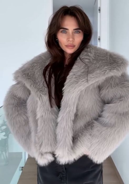 Сіра хутряна єко  шубка