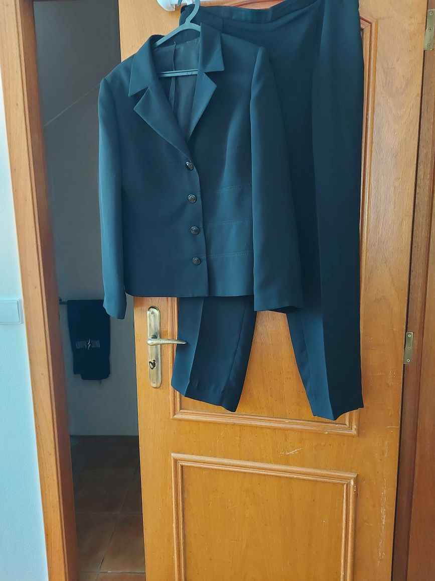 Fato casaco calças preto Pilar Rueda