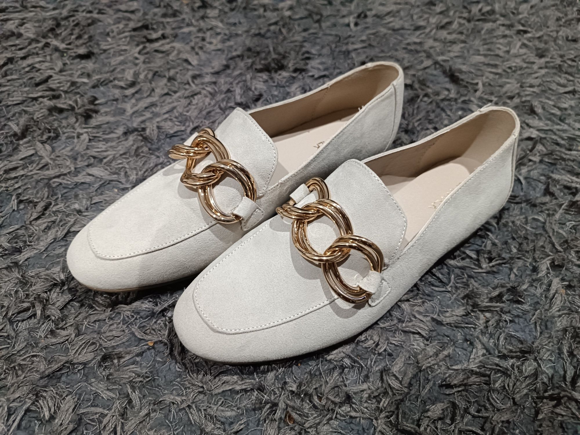 Buty damskie zamszowe 39