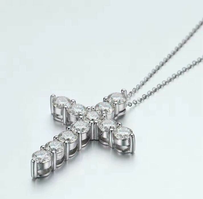 Новий хрестик муасаніт в стилі Тіфані з цепочкою