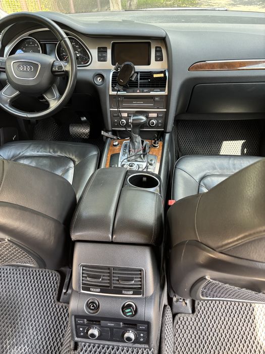 AUDI Premiym plus