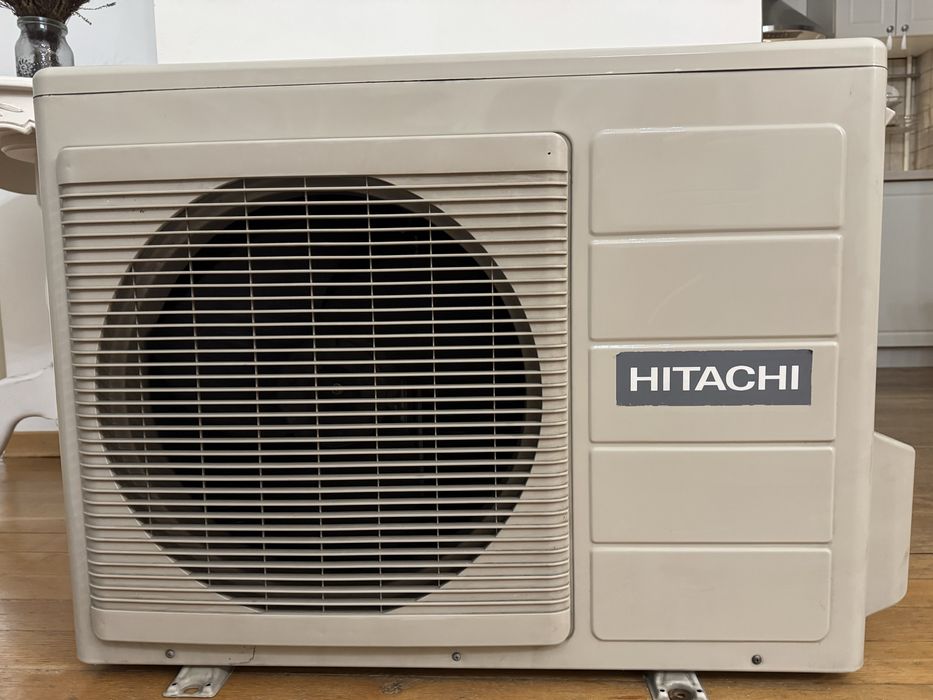 Кондиціонер Hitachi 24