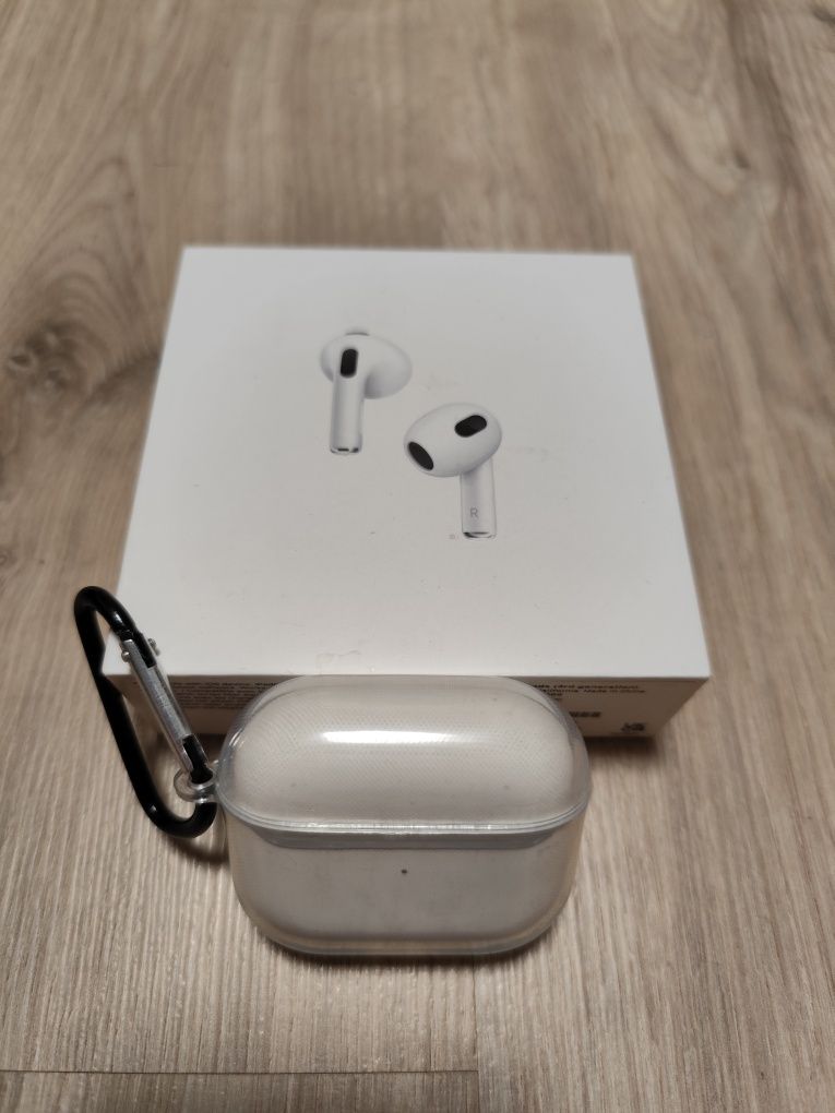 Навушники Apple AirPods 3